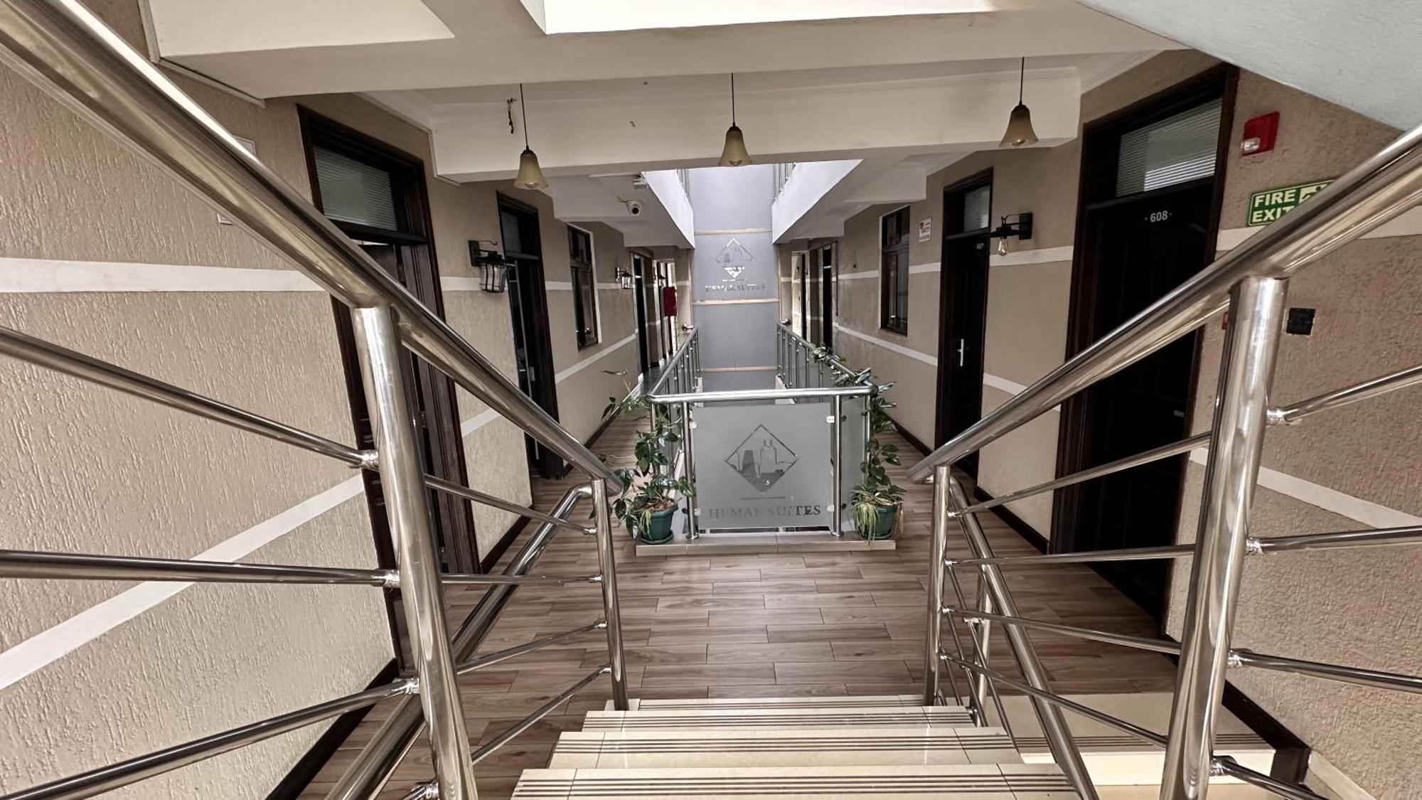 Hemak Suites Hotel Nairobi Exterior photo